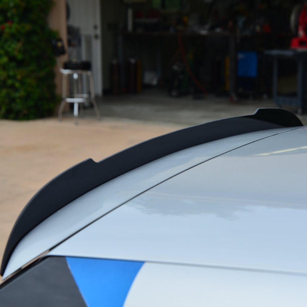 Magnum 05-08 Wicker Bill