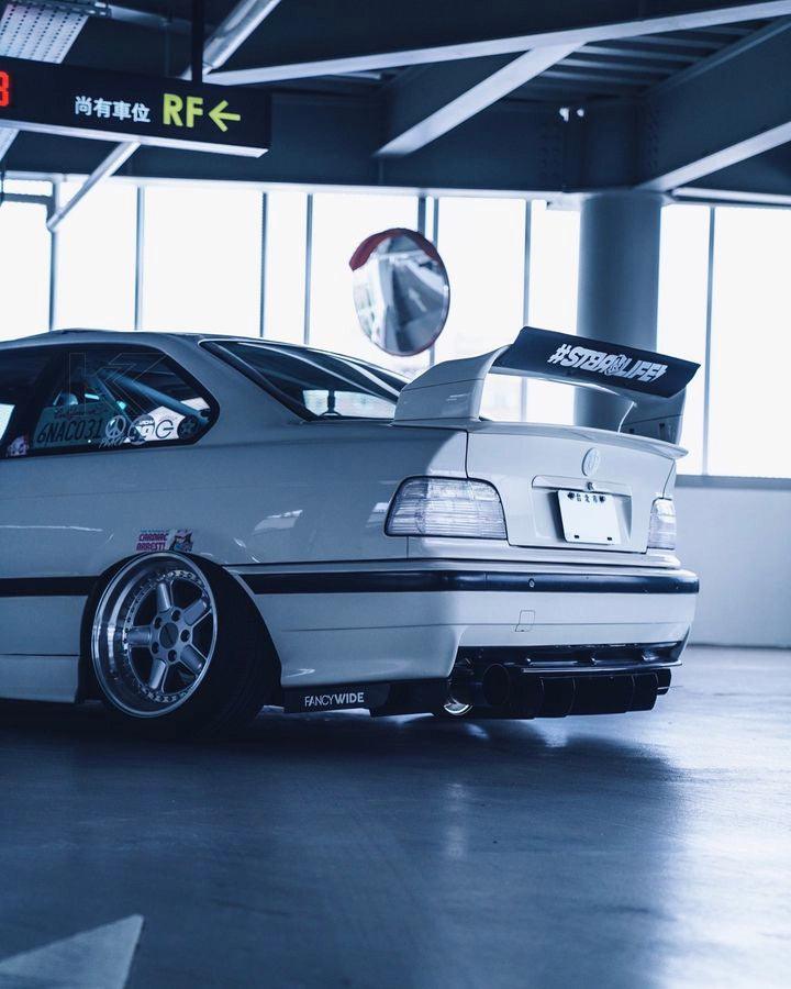 BMW E36 Coupe/Convertible Custom Clear Tail Lights V3 (1992-1999)