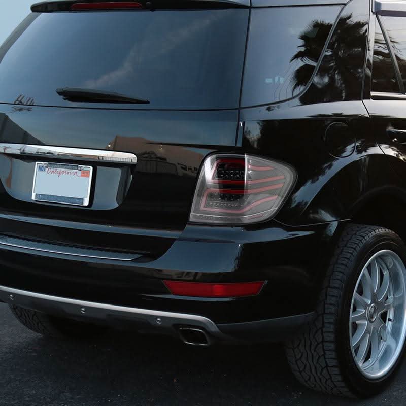 Spec-D LED Tail Lights Mercedes ML320 ML350 ML450 ML500 ML550 ML63 W164 (06-11) Smoke/Red/Clear