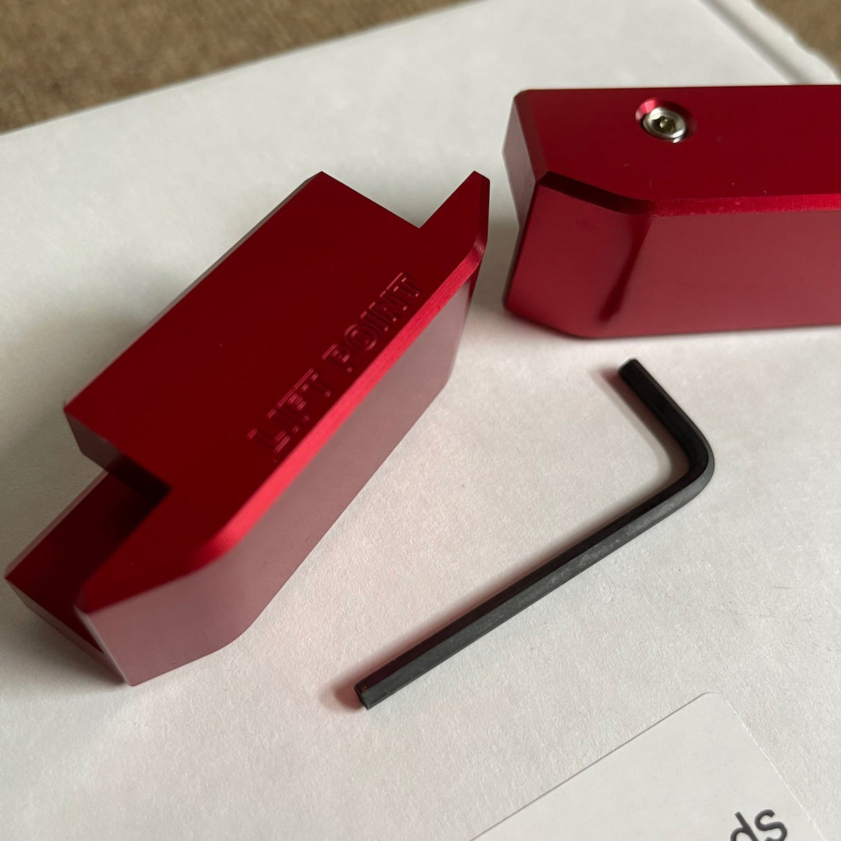 Mustang 05-25 Stealth Lift Pads