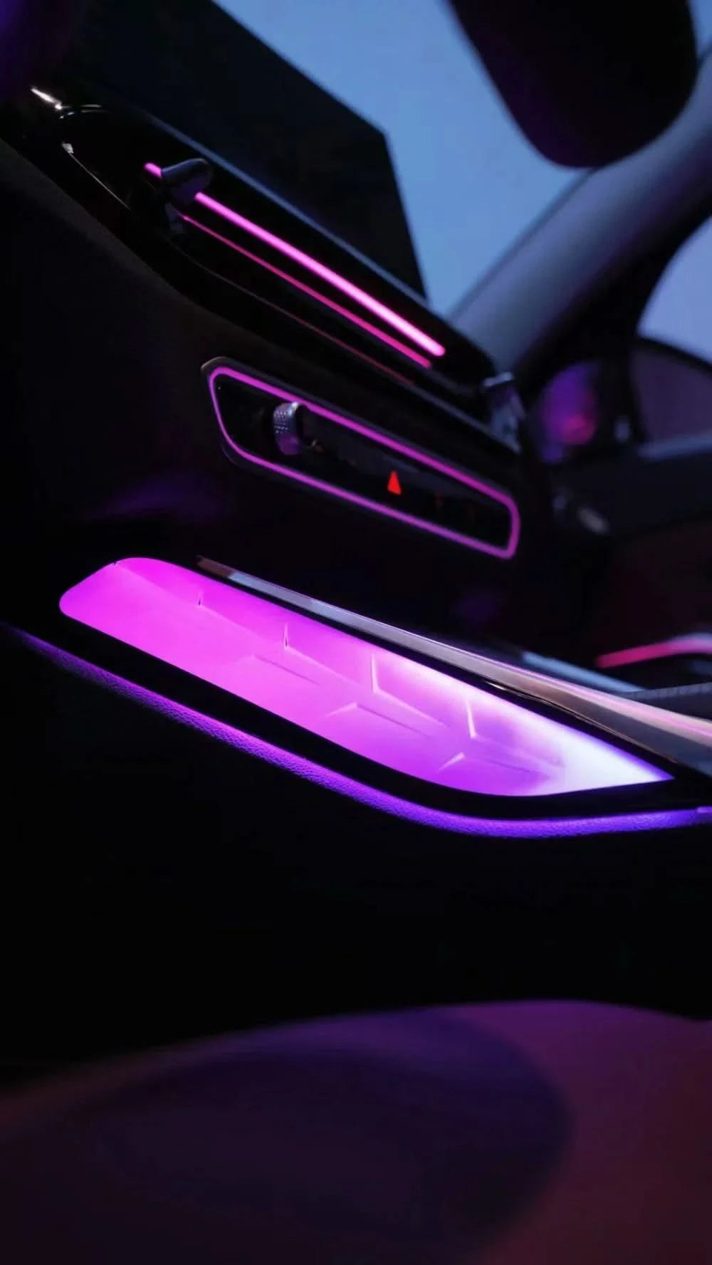 BMW G-Series Crystal Center Console Ambient Light – 11-Color Interior Saddle Lighting Upgrade