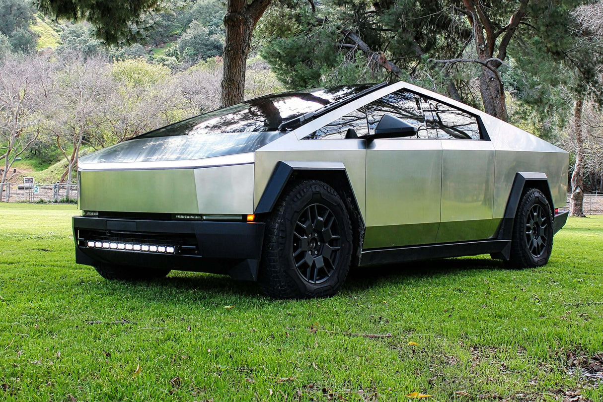 Tesla Cybertruck - Curved 40in Light Bar - PRO