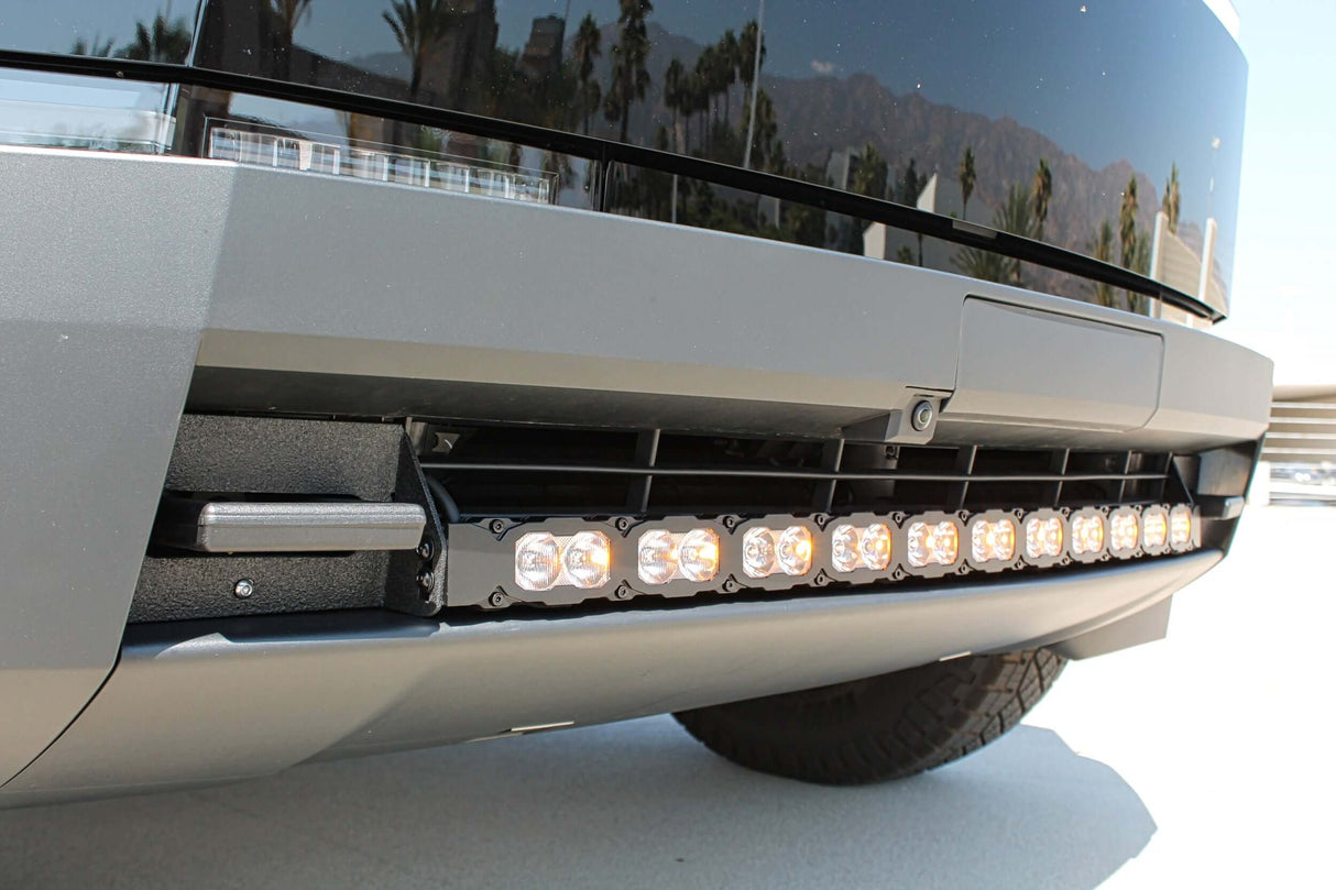 Tesla Cybertruck - Curved 40in Light Bar - PRO