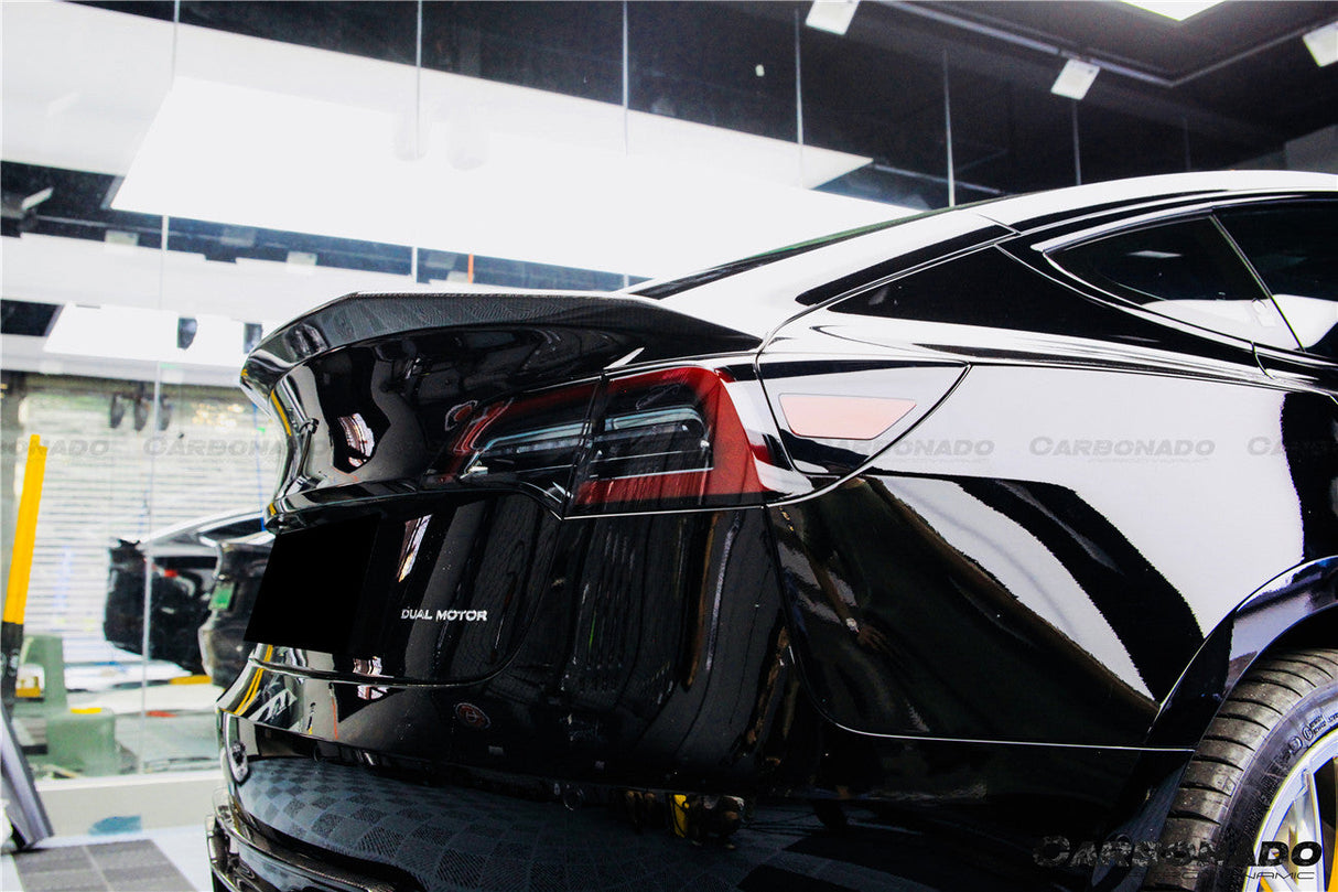 2017-2023 Tesla Model 3 VRS Style Carbon Fiber Trunk Spoiler
