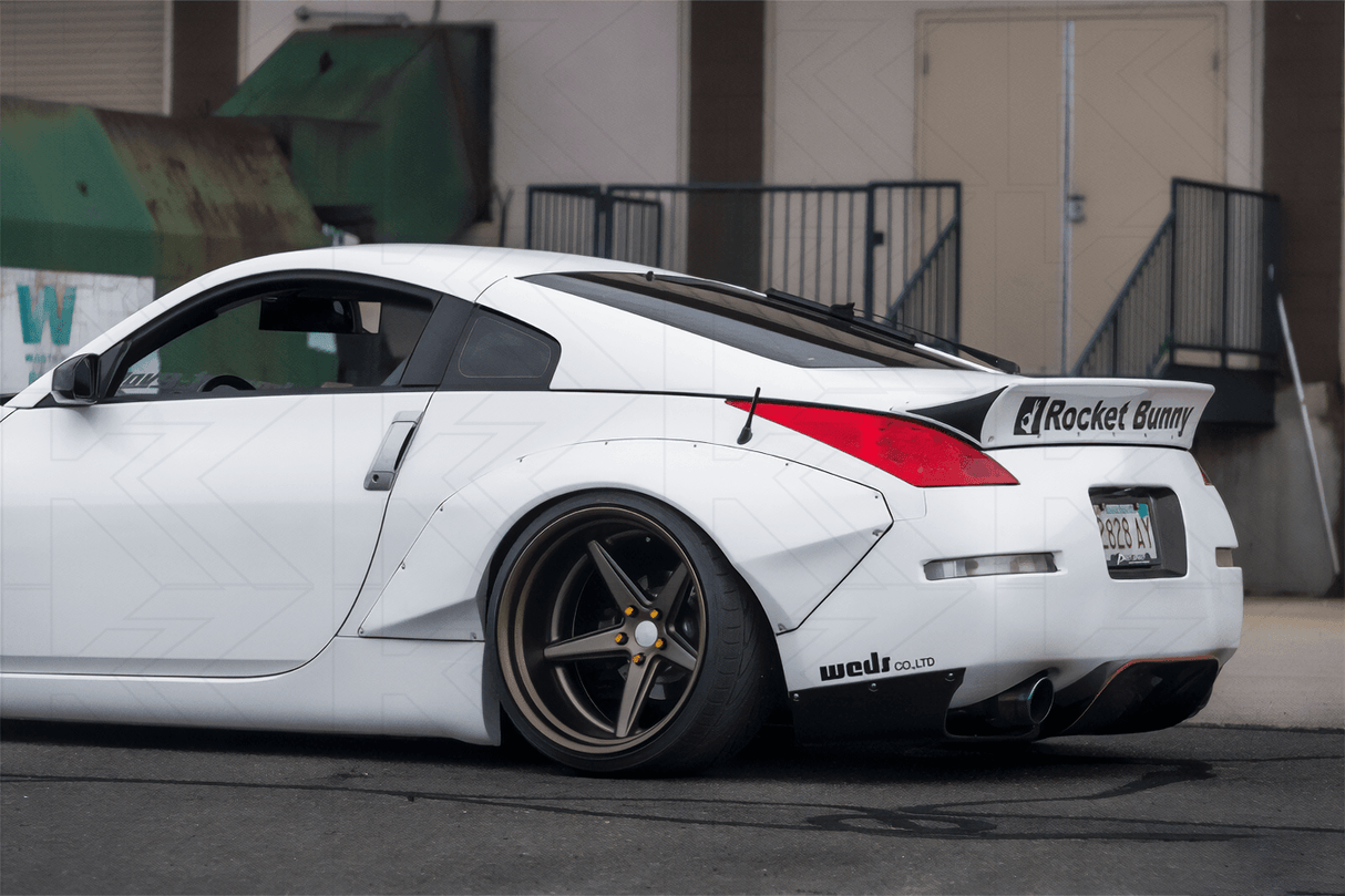 Nissan Fairlady 350z Black Rocket Bunny Style Duck Tail Trunk Spoiler (2002 - 2008) - K2 Industries