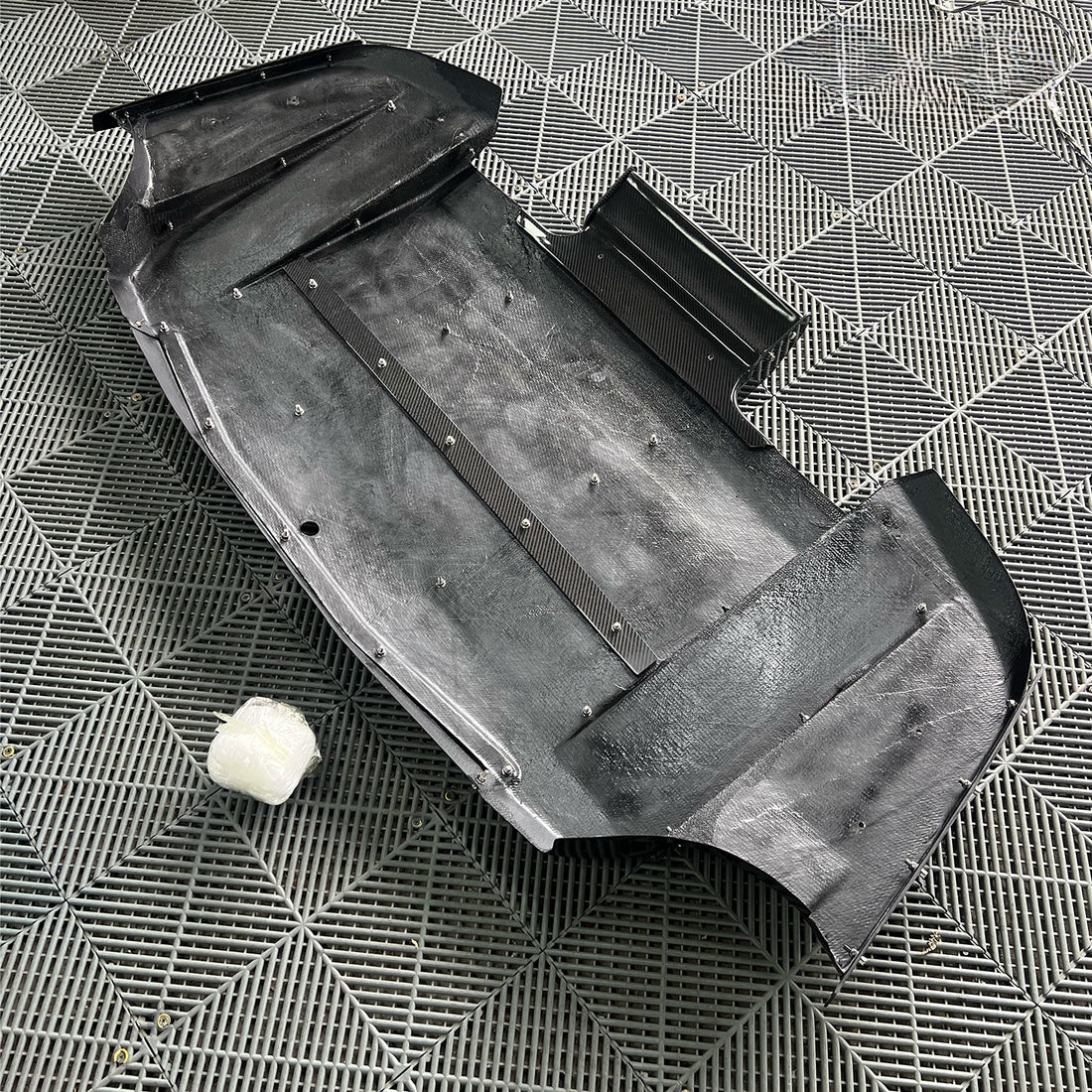 BMW 3/4 Series M3/M4 F80/F82/F83 Carbon Fiber "MAXSTYLE" Style Protect Board (2014-2020)