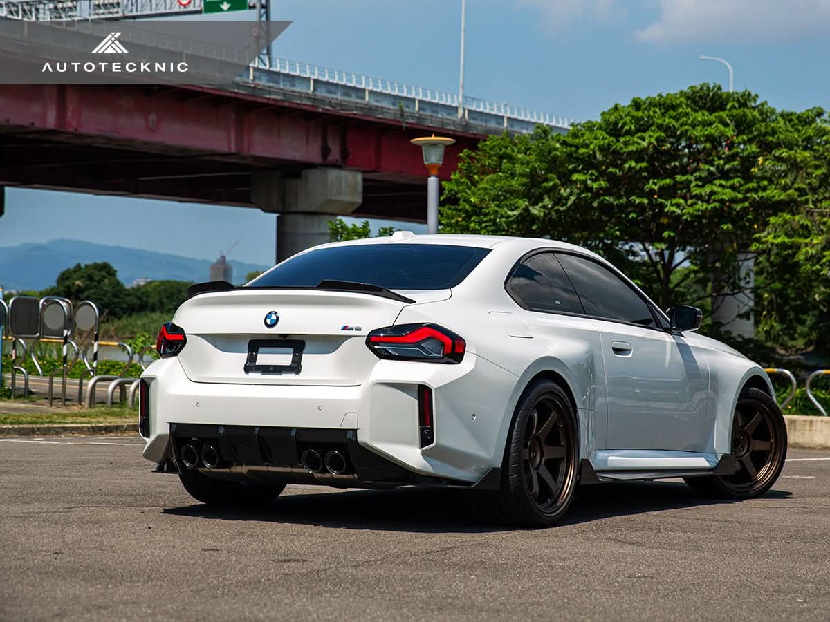 AutoTecknic Dry Carbon Rear Splitter Set - BMW G87 M2