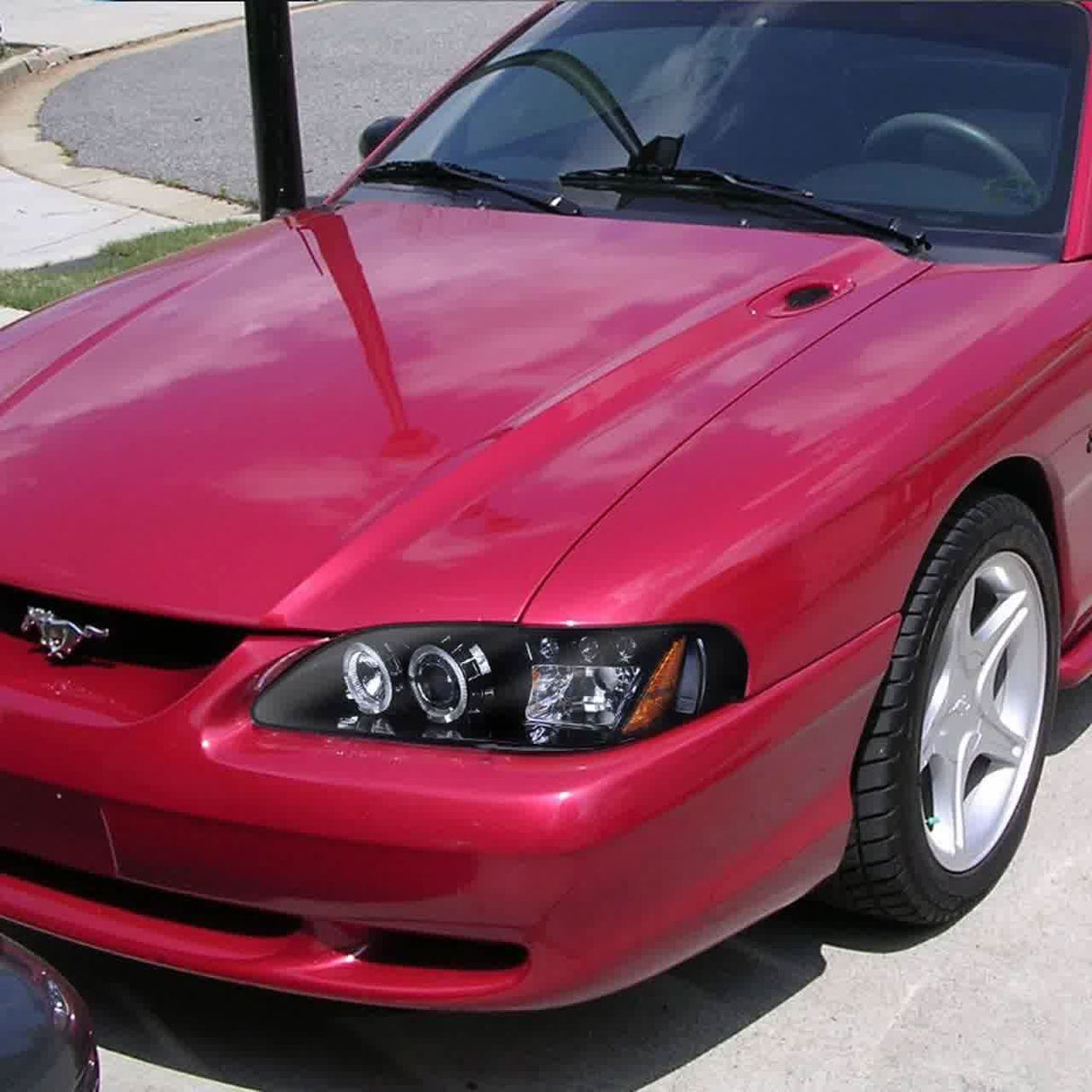 Spec-D Projector Headlights Ford Mustang SN95 (94-98) Halo LED - Black or Chrome