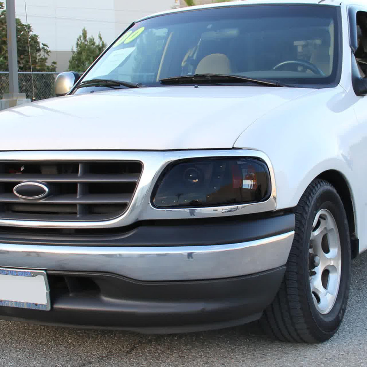 Spec-D Projector Headlights Ford F150 (97-04) Expedition (97-02) w/ SMD LED Light Strip - Black or Chrome