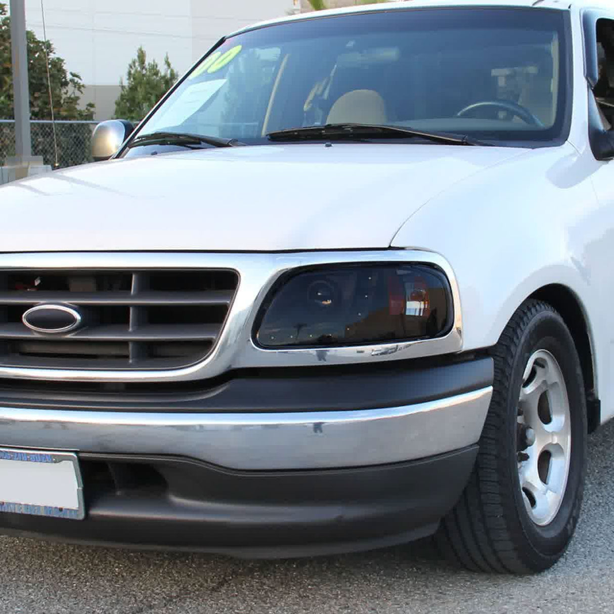 Spec-D Projector Headlights Ford F150 (97-04) Expedition (97-02) w/ SMD LED Light Strip - Black or Chrome