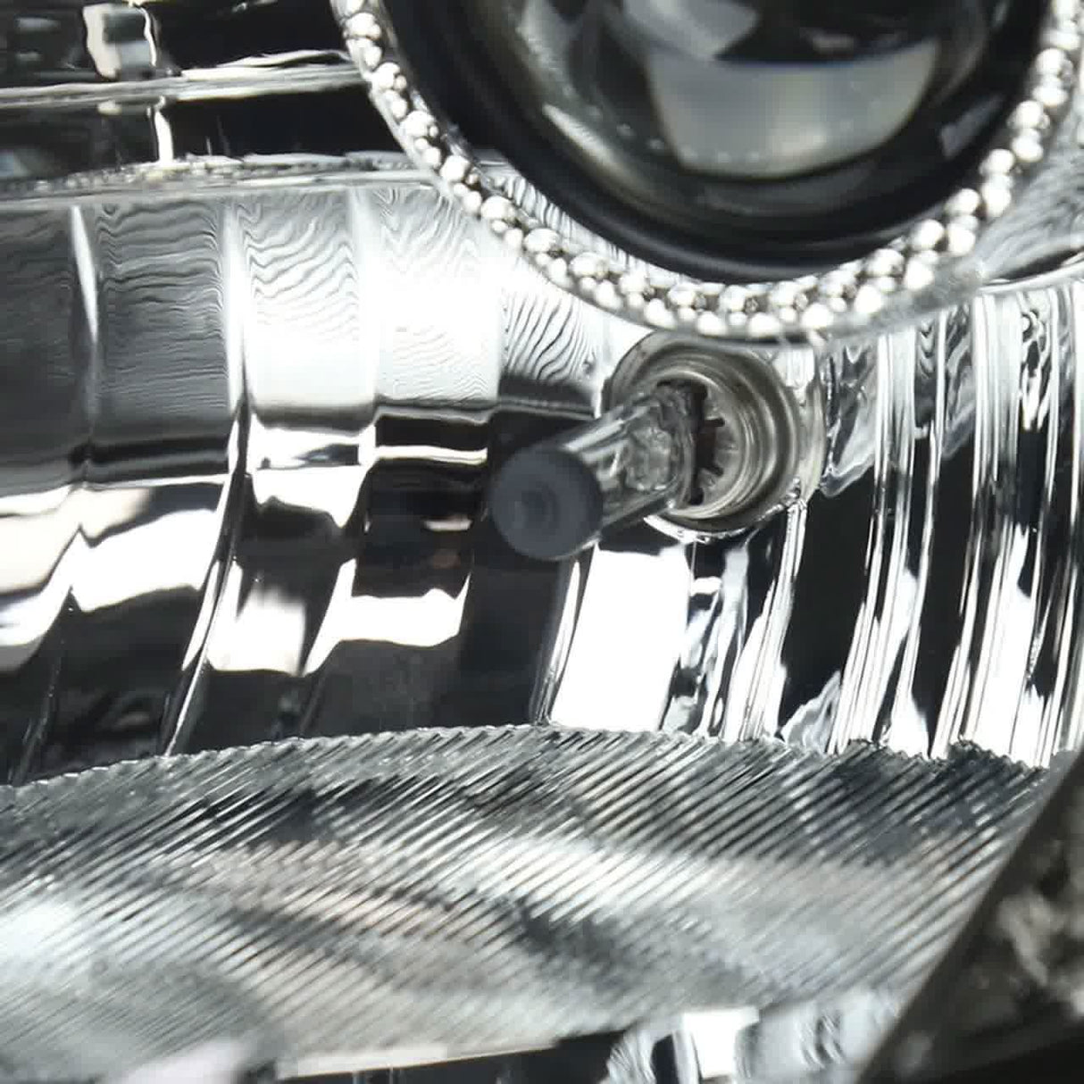 Nissan 350Z SMD LED Strip with HID Black or Chrome Projector Headlights (2003-2005) - K2 Industries