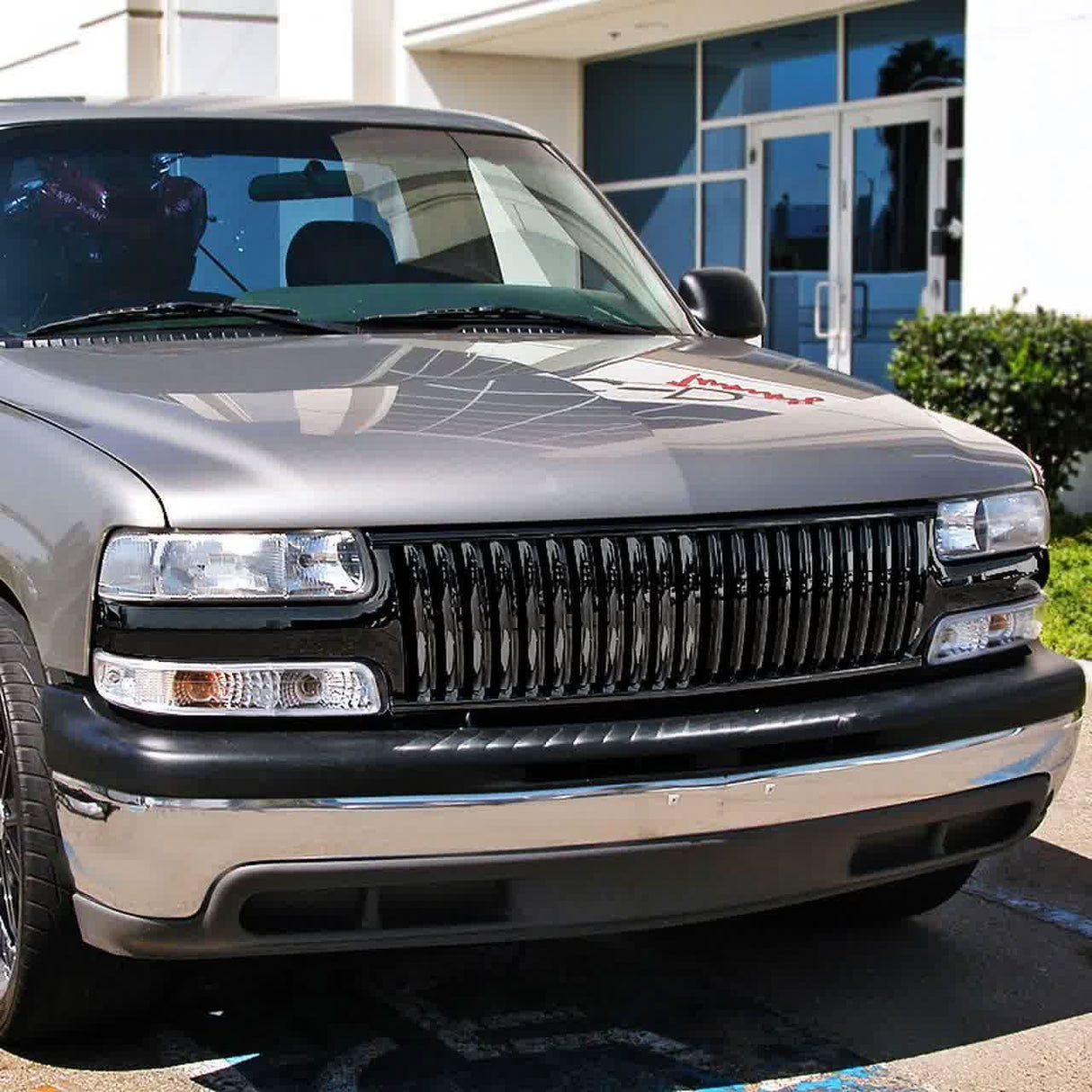Spec-D Grille Chevy Silverado (99-02) Tahoe (00-06) Suburban (00-06) Vertical or Honeycomb