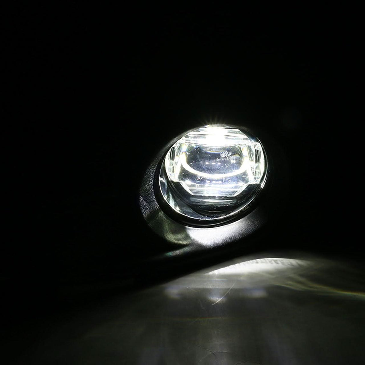 Spec-D Fog Lights Nissan Altima Sedan (2013-2015) Chrome Housing - Clear - OEM or SMD LED Projector