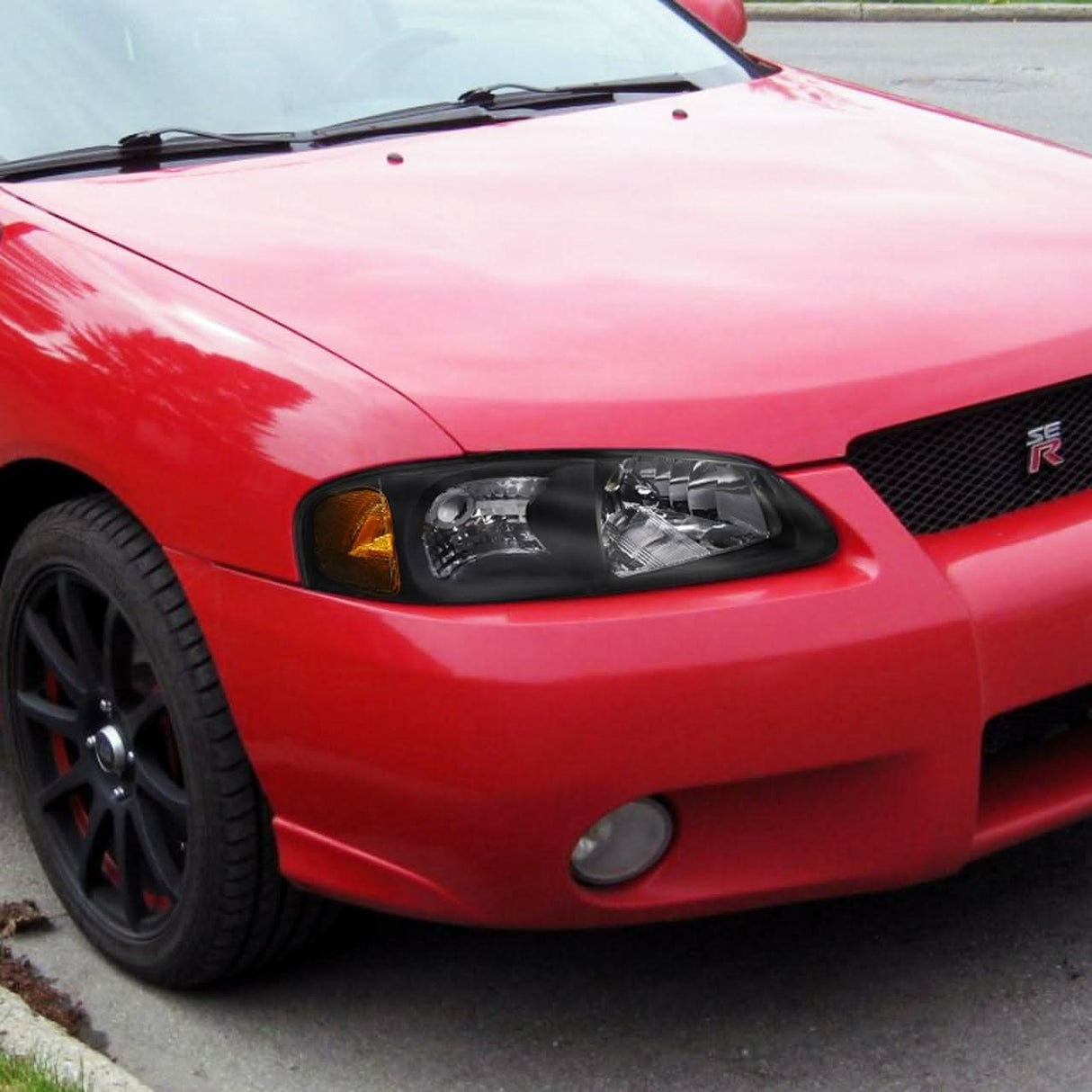 Spec-D OEM Replacement Headlights Nissan Sentra (2000-2003) Matte Black Housing / Clear Lens