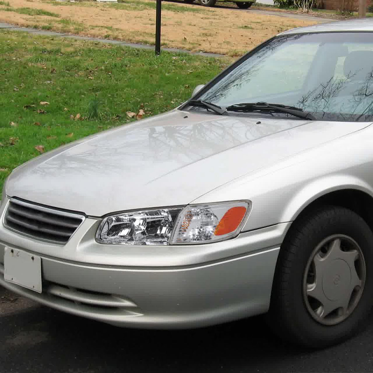 OEM Replacement Headlights Toyota Camry (00-01) Matte Black or Chrome Housing - K2 Industries