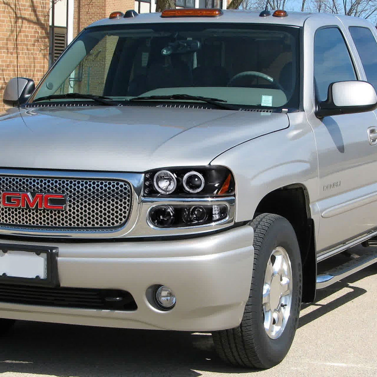 Spec-D Projector Headlights GMC Yukon (01-06) Sierra (99-06) Dual Halo w/o Bumper Lights - Black or Chrome