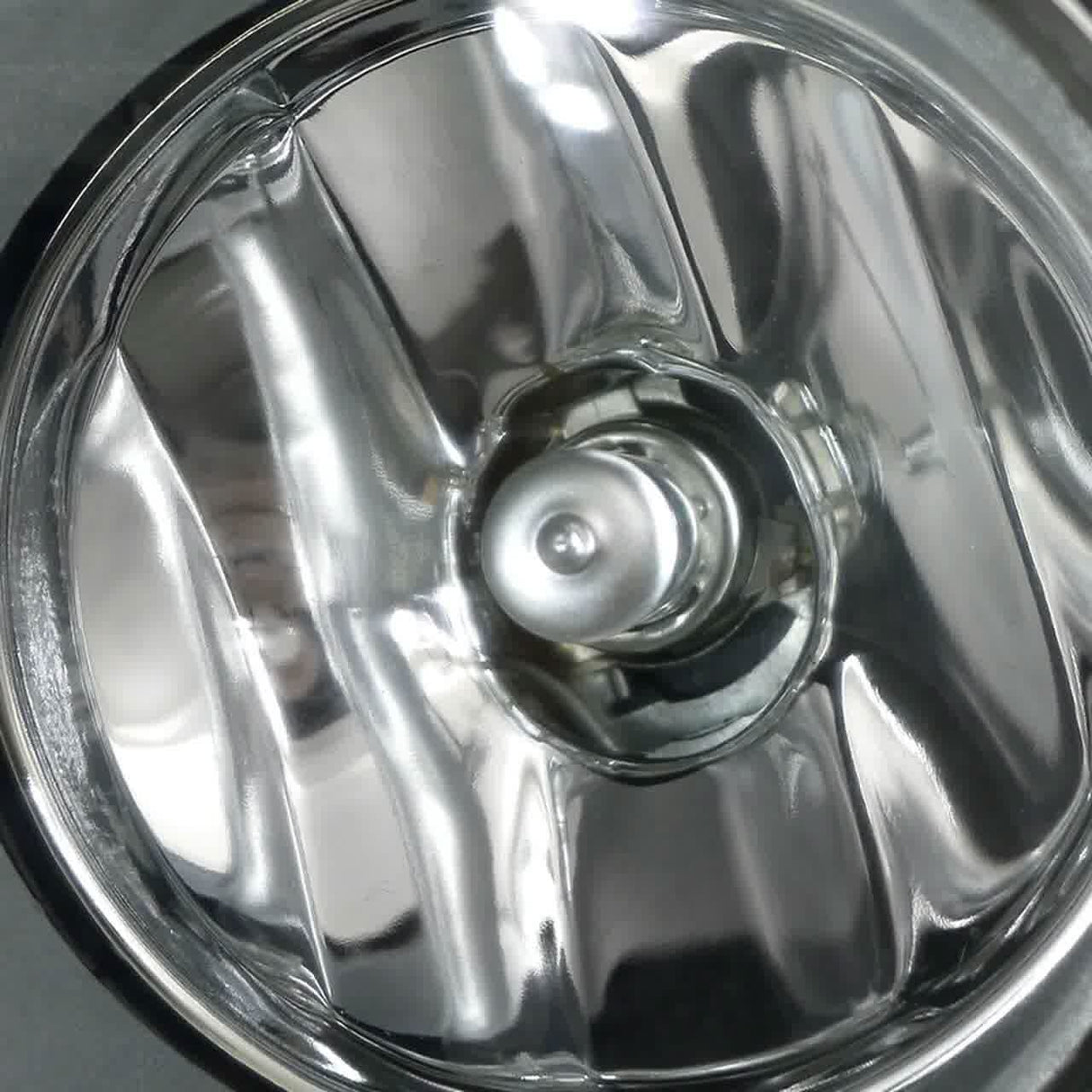 Spec-D OEM Fog Lights Nissan Quest/Altima (2004-2006) Chrome Housing - Clear or Smoke Lens