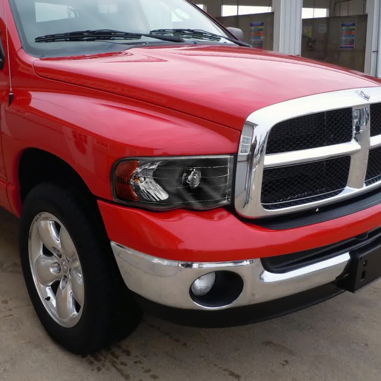 Spec-D Projector Headlights Ram 1500 (02-05) Ram 2500/3500 (03-05) Halo LED - Black / Chrome / Smoked