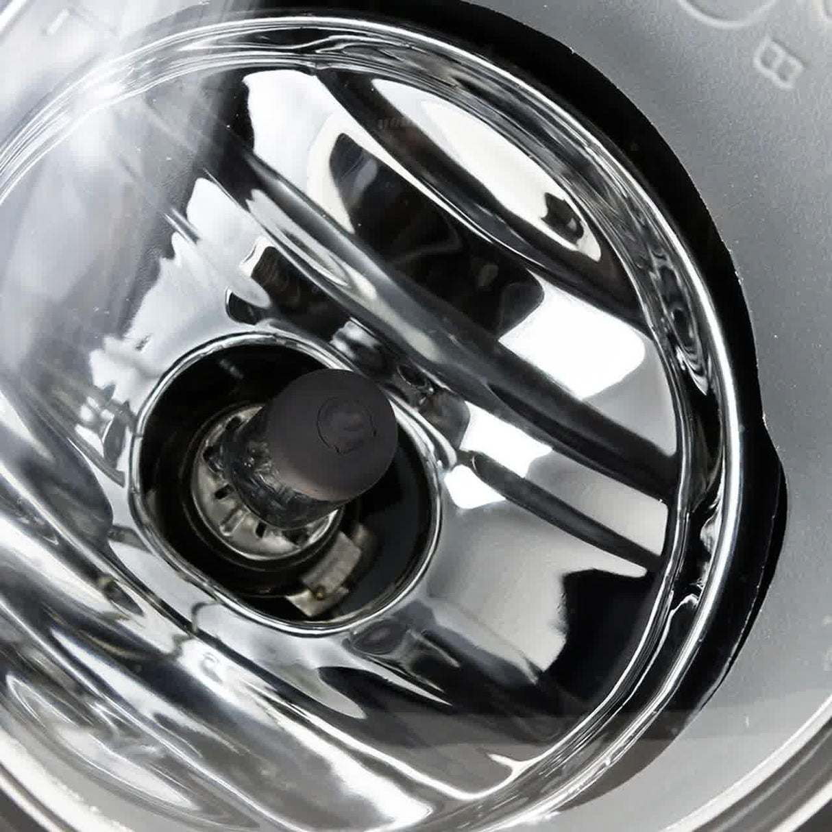Spec-D OEM Fog Lights Toyota Highlander (08-11) Chrome Housing / Clear Lens - Chrome or Black Bezels