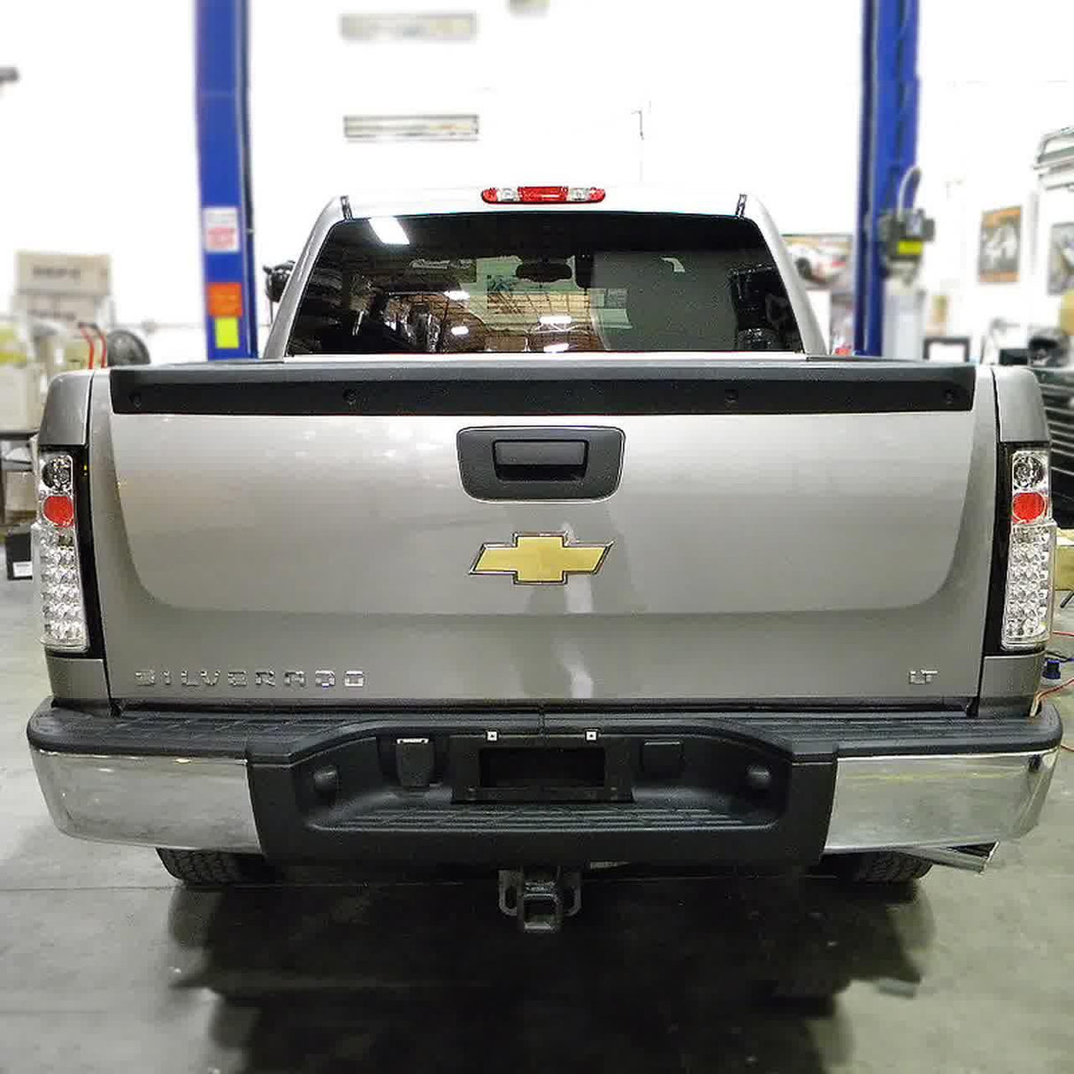 Spec-D LED Tail Lights Chevy Silverado (2007-2014) Black / Clear