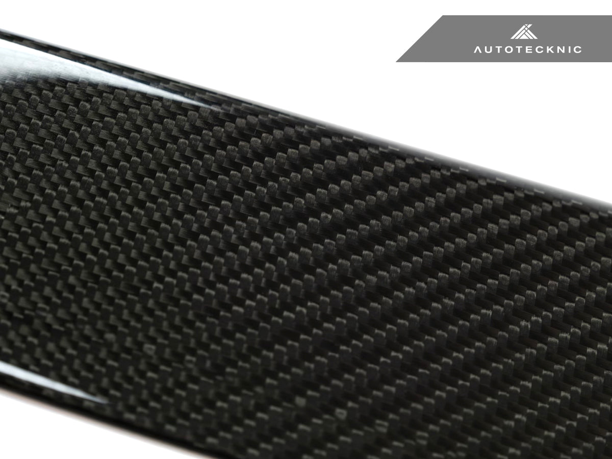AutoTecknic Dry Carbon Fiber Side Sill Set - G01 X3 | G02 X4
