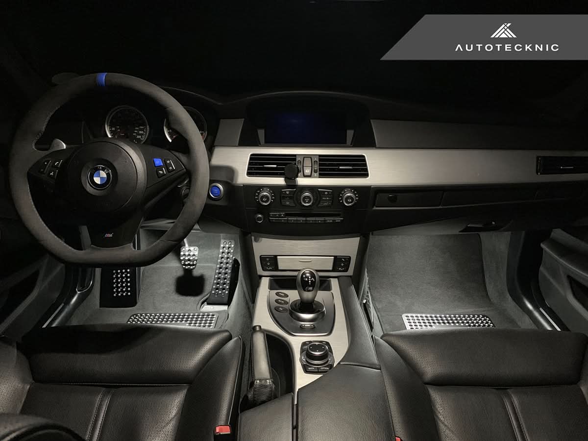 AutoTecknic Royal Blue Start Stop Button - BMW E60 M5 | 5-Series