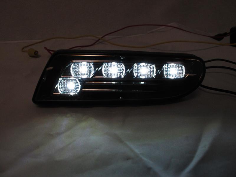 2000-2006 Mercedes W220 S-Class Crystal Smoke White LED Bumper Lights