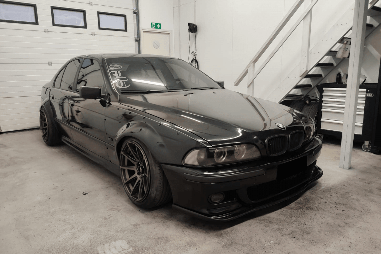 BMW 5-Series E39 Sedan Full Over Fender Kit (1996 - 2003) - K2 Industries