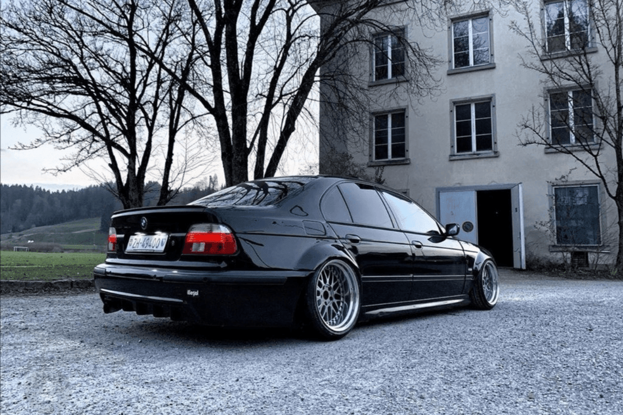 BMW 5-Series E39 Sedan Full Over Fender Kit (1996 - 2003) - K2 Industries
