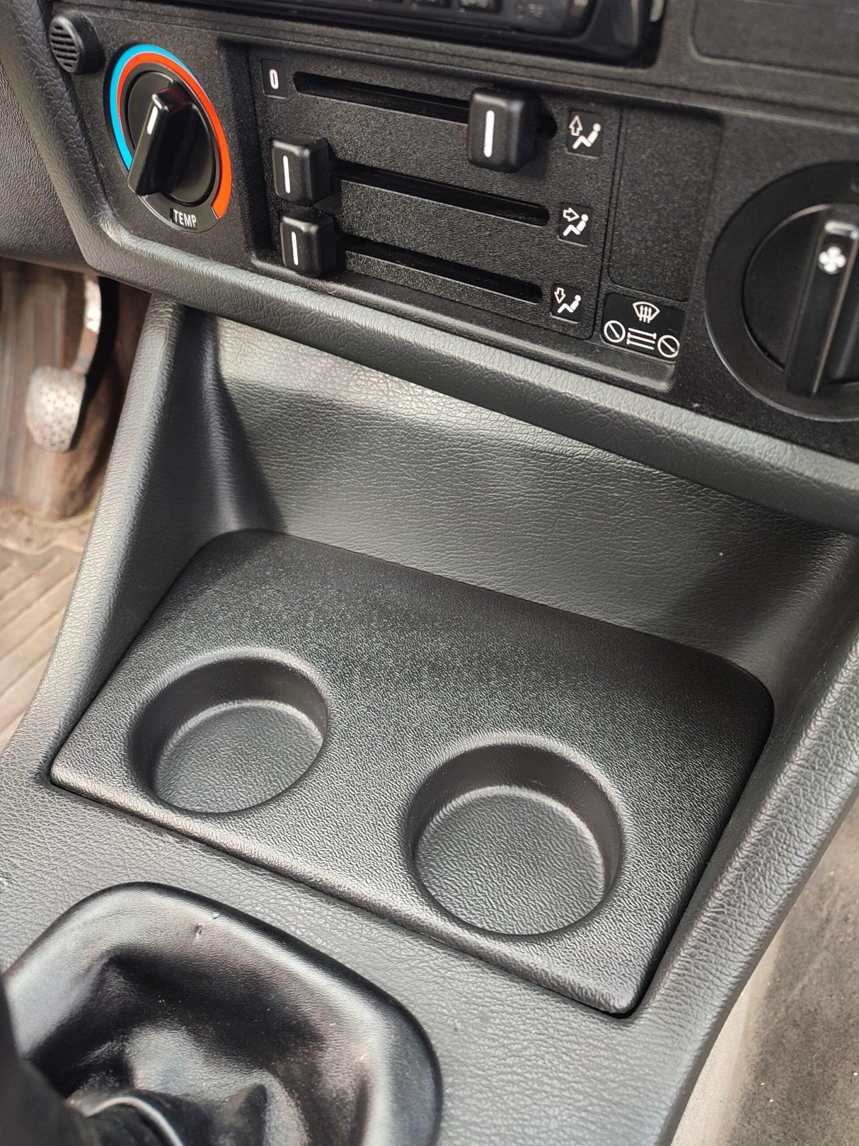 BMW E30 Modern Cup Holder V2 - K2 Industries