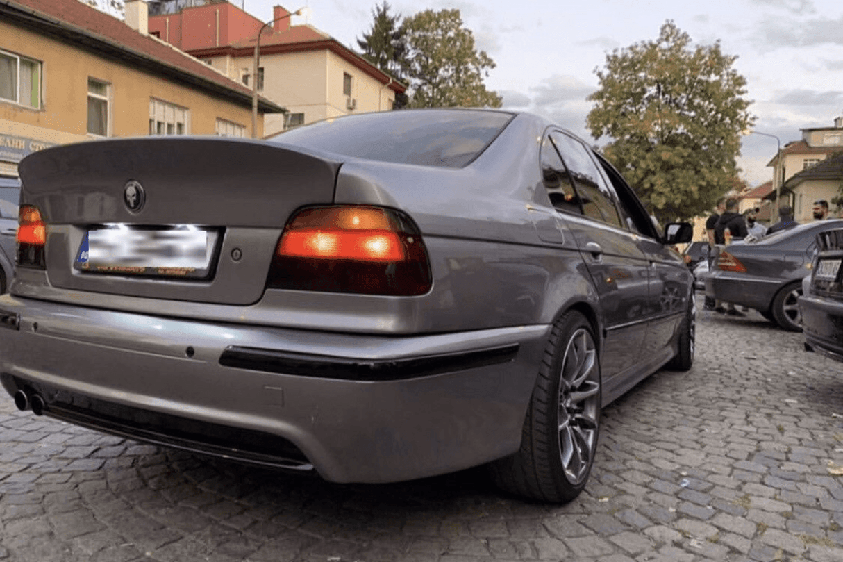 BMW e39 Series 5 CSL Inspired Ducktail Trunk Spoiler (1996 - 2003) - K2 Industries