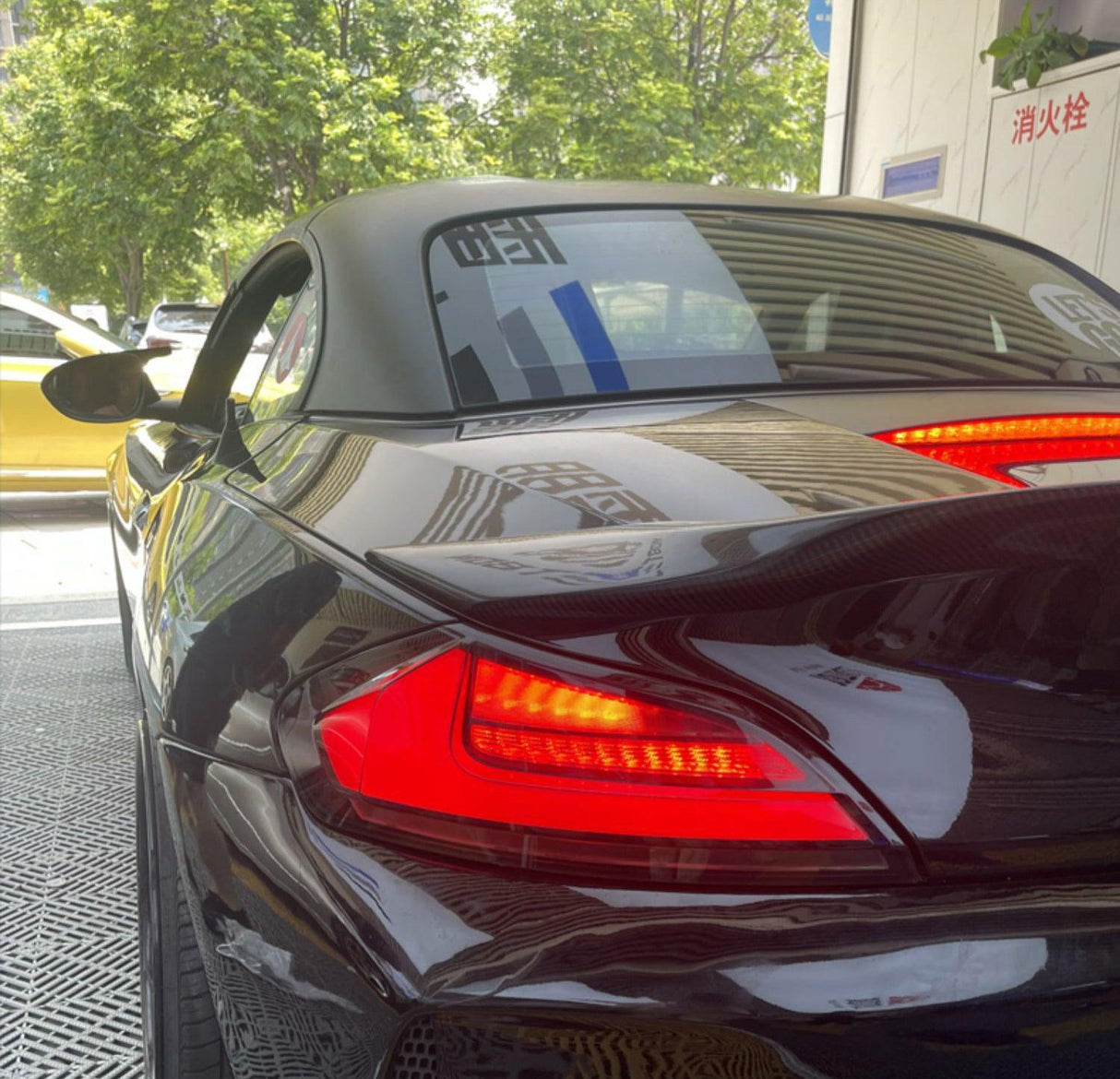 BMW Z4 E89 Clear and Clear/Red LED Tail Lights Upgrade (2008-2016) - K2 Industries