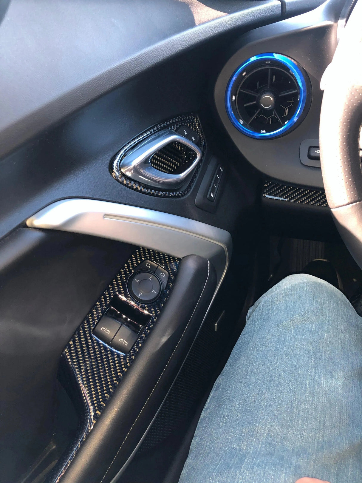 Chevrolet Camaro 2016-2024 Real Carbon Fiber Interior Door Handle Overlay