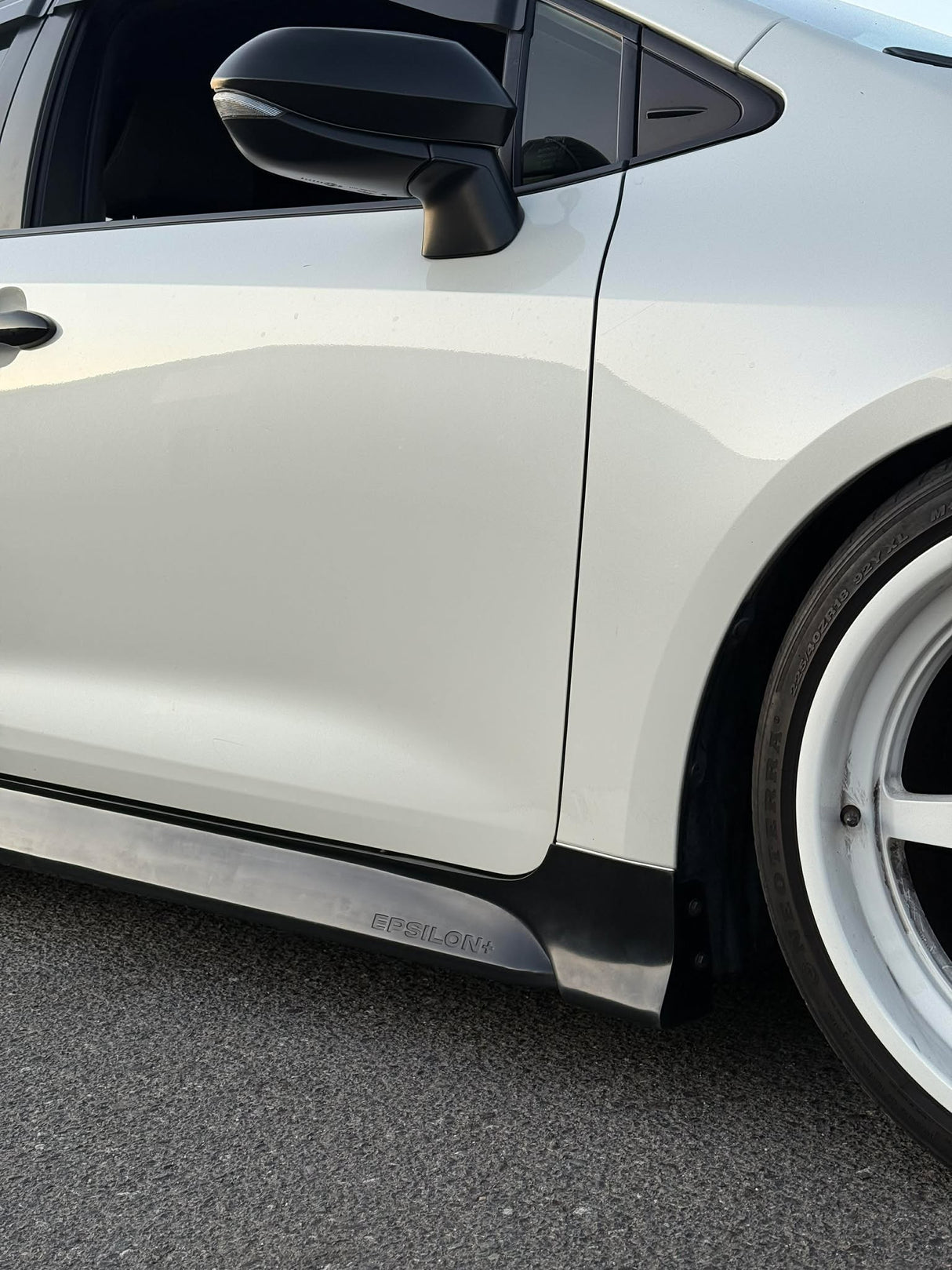 Side Skirts – Toyota Corolla Hatchback (E210, 2019-2025+)
