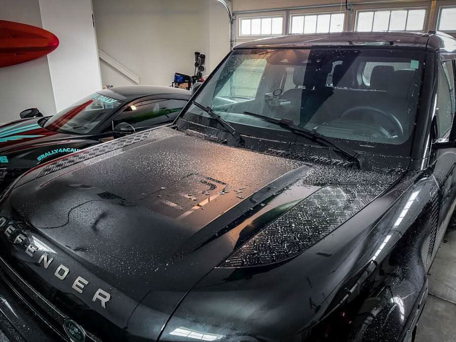 Defender 110 Hood / Bonnet Decal Overlay (Matte Black) - 2020+ Land Rover Defender 110