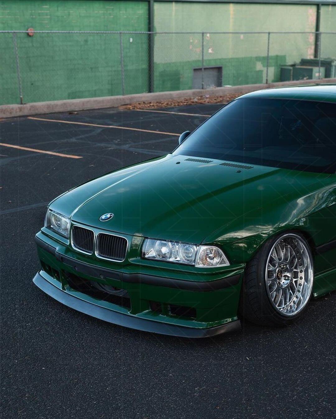 E36 Rear Bumper Splats - Non M (1999-2000) - K2 Industries