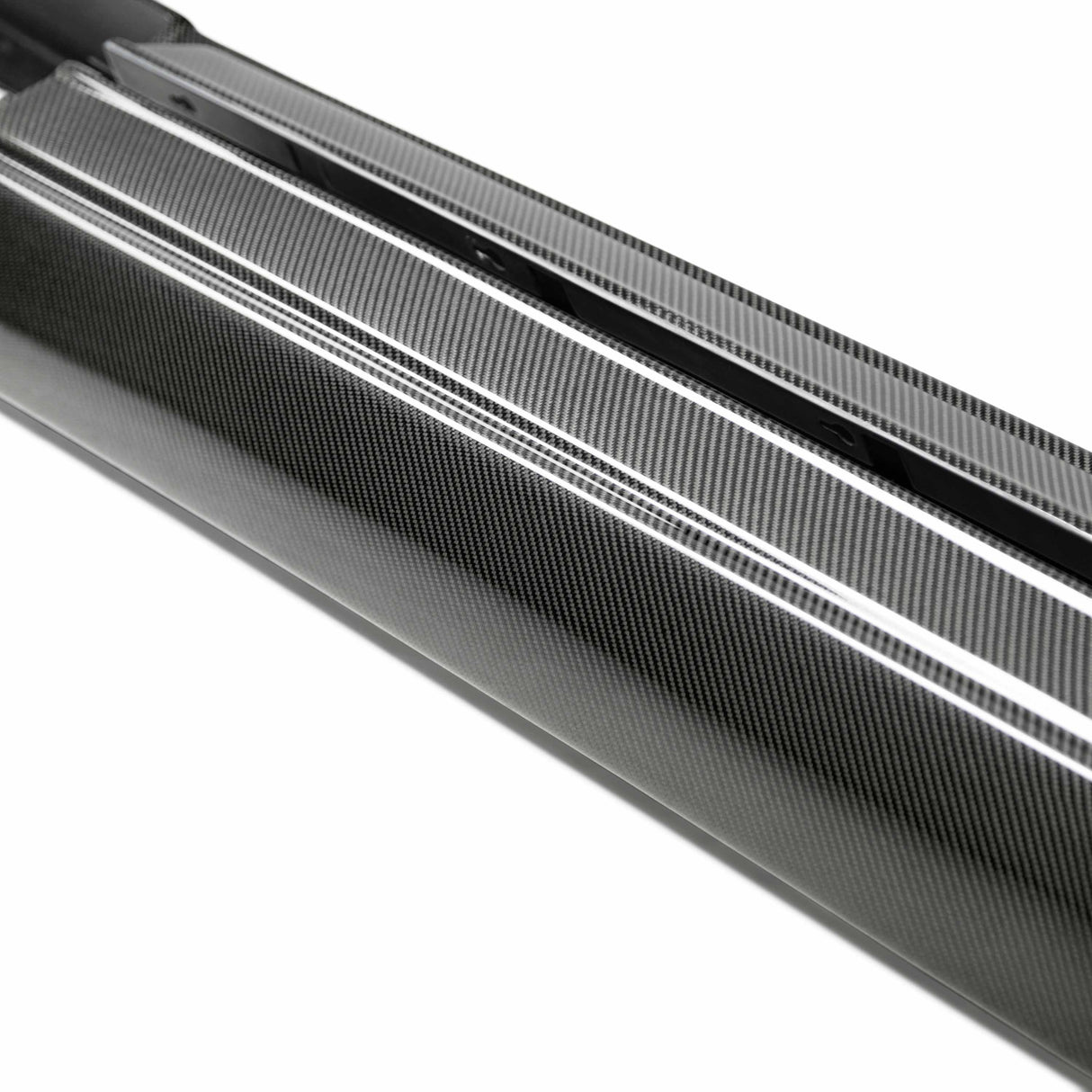 OE-style carbon fiber side skirts for 2009-2016 Nissan GTR