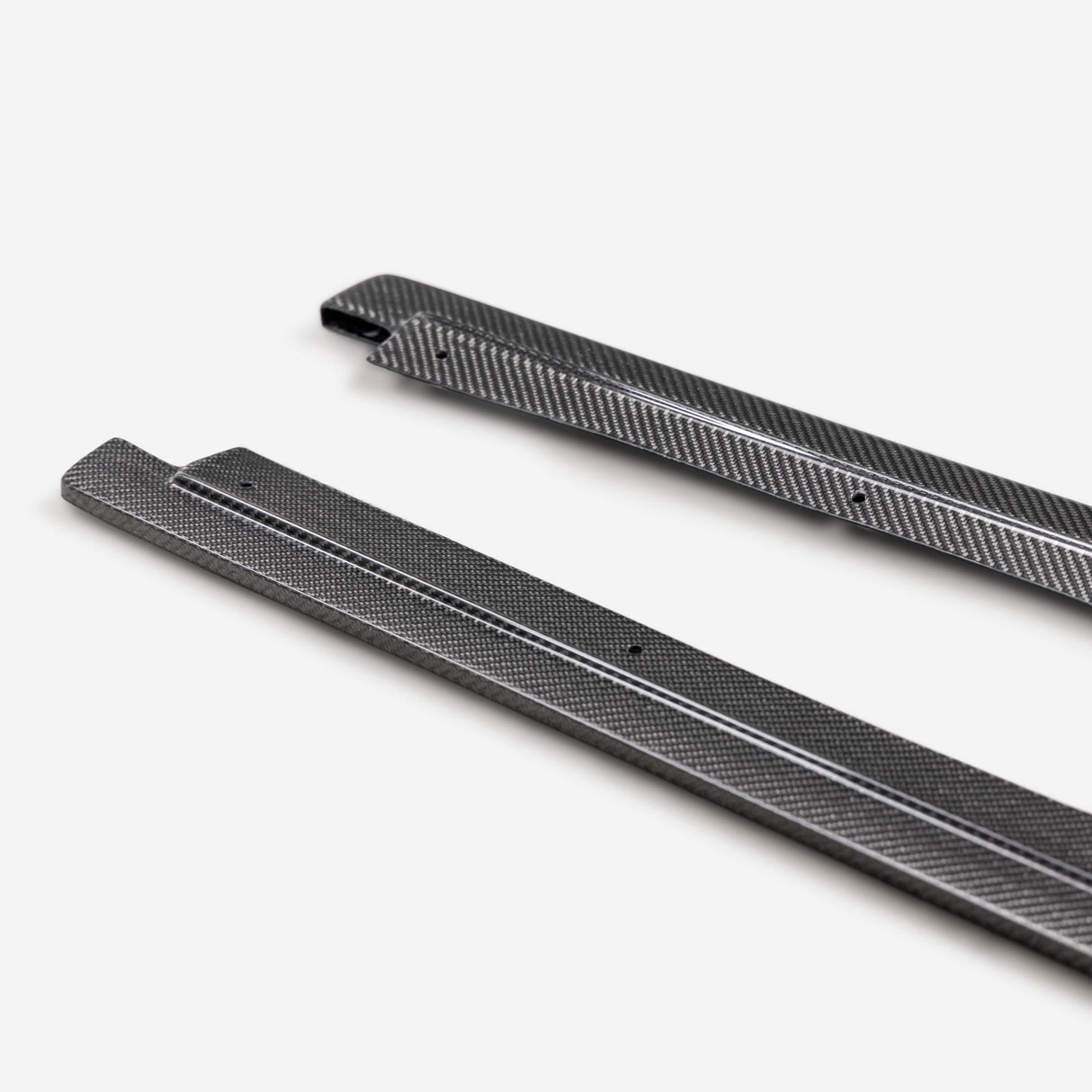 MB-style carbon fiber side skirts for 2023-2024 Toyota Prius