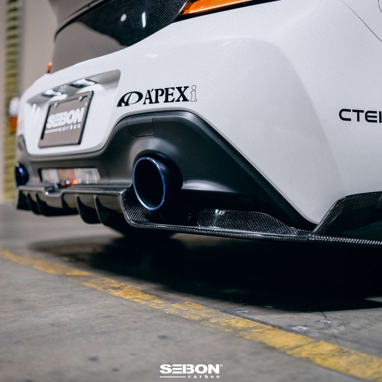 MB-style carbon fiber rear diffuser for 2022 Toyota GR86 / 2022 Subaru BRZ