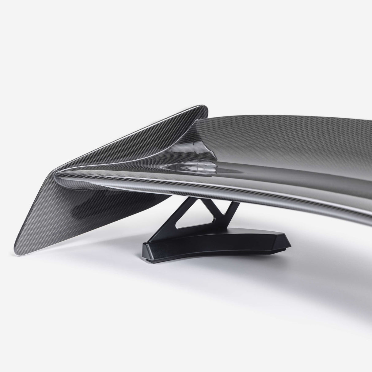 Type-GT5 carbon fiber rear wing for 2024 Ford Mustang