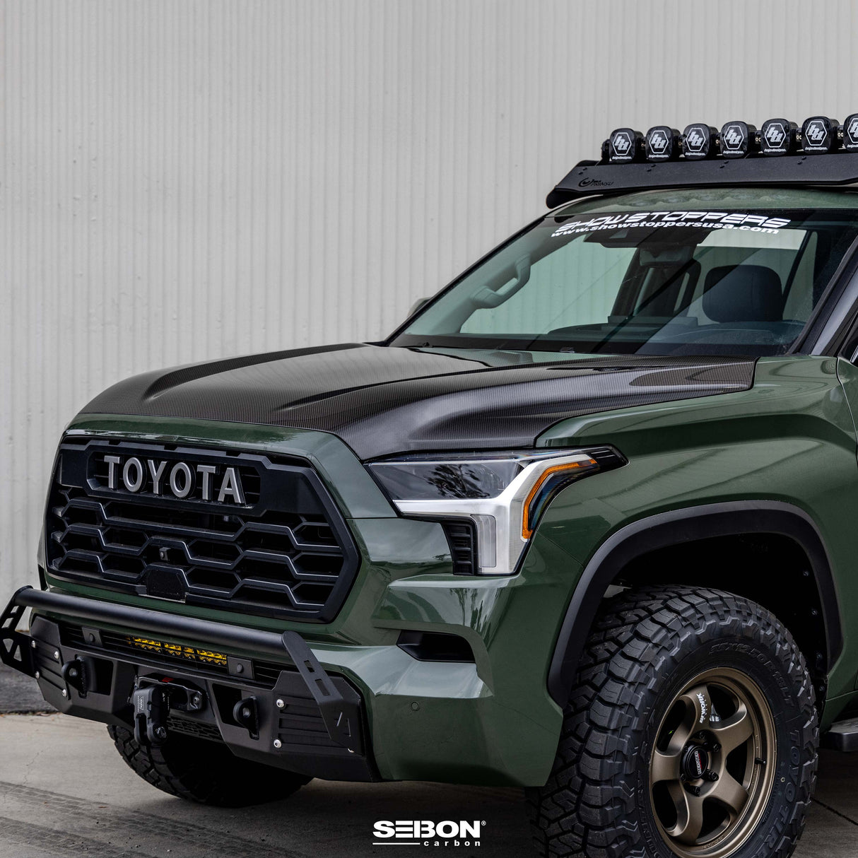 OE-style carbon fiber hood for 2022-2023 Toyota Tundra
