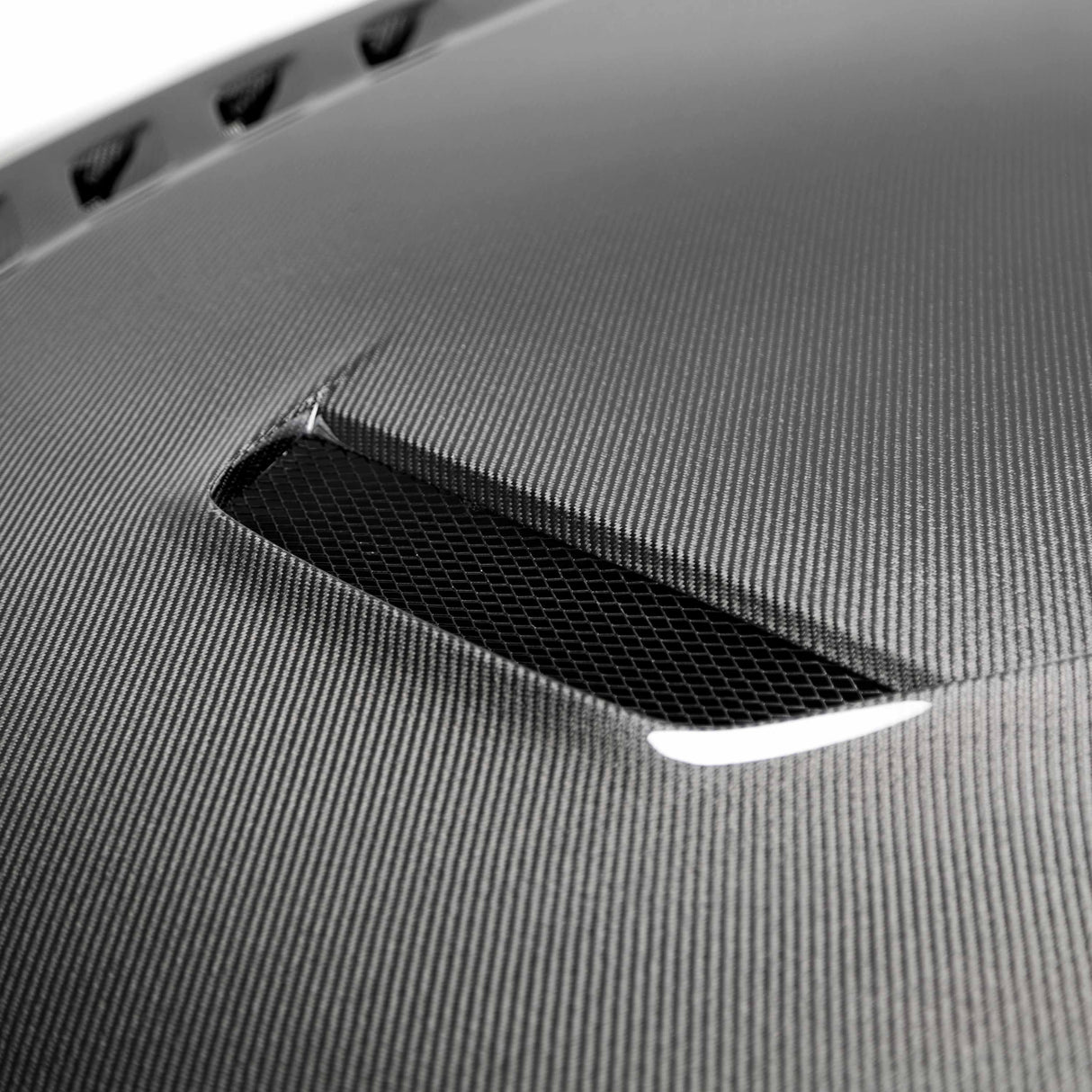 BT-style carbon fiber hood for 2018-2022 Lexus LC