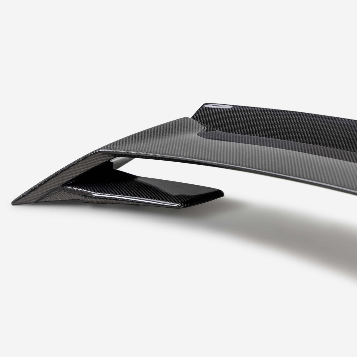 Type-GTG carbon fiber rear spoiler w/Gurney Flap for 2024 Ford Mustang