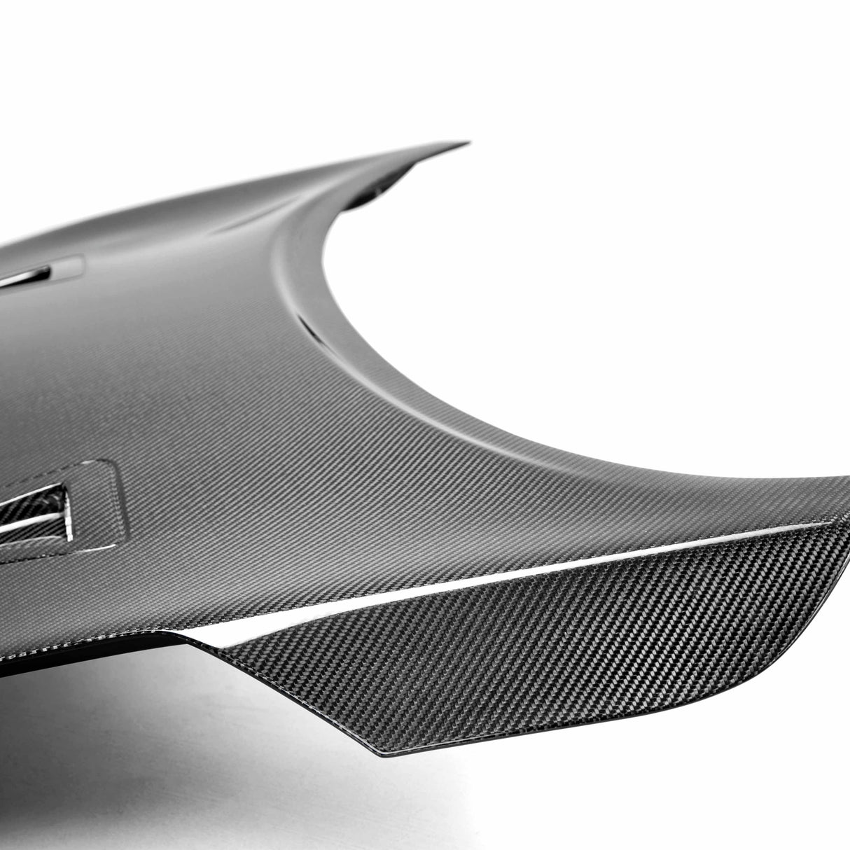 GTR-style carbon fiber hood for 2011-2017 Nissan Juke