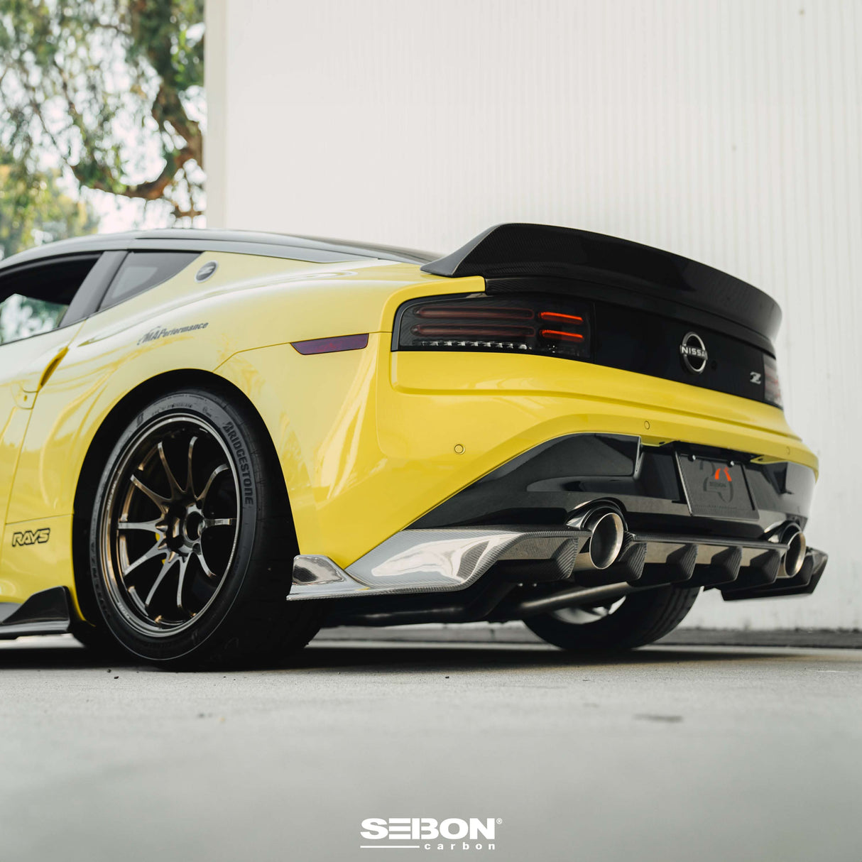 MB-style carbon fiber rear diffuser for 2023-2024 Nissan Z