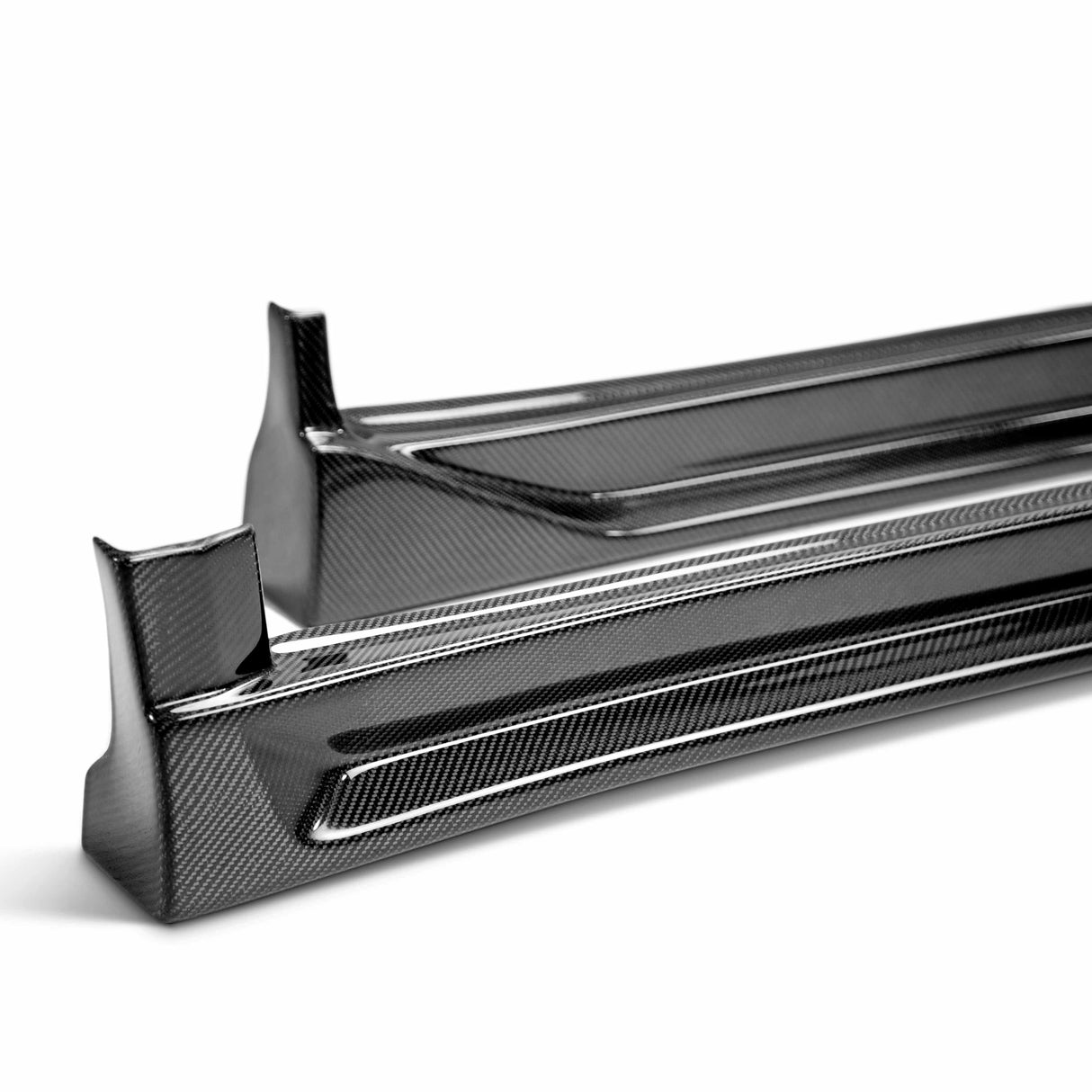 CW-style carbon fiber side skirts for 2004-2005 Subaru Impreza / WRX