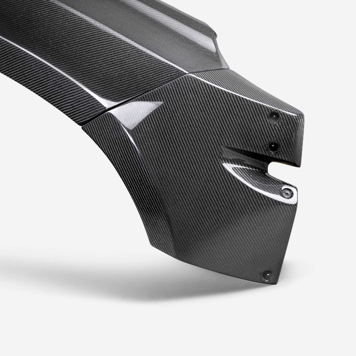 MB-style carbon fiber front fenders for 2022 Nissan Frontier (2" rise & 4" wider)