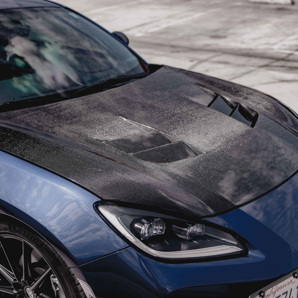 TS-style carbon fiber hood for 2022 Toyota GR86/ Subaru BRZ