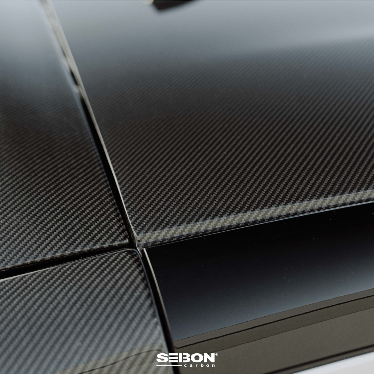 Dry carbon fiber roof for 2023-2024 Nissan Z - Gloss finish