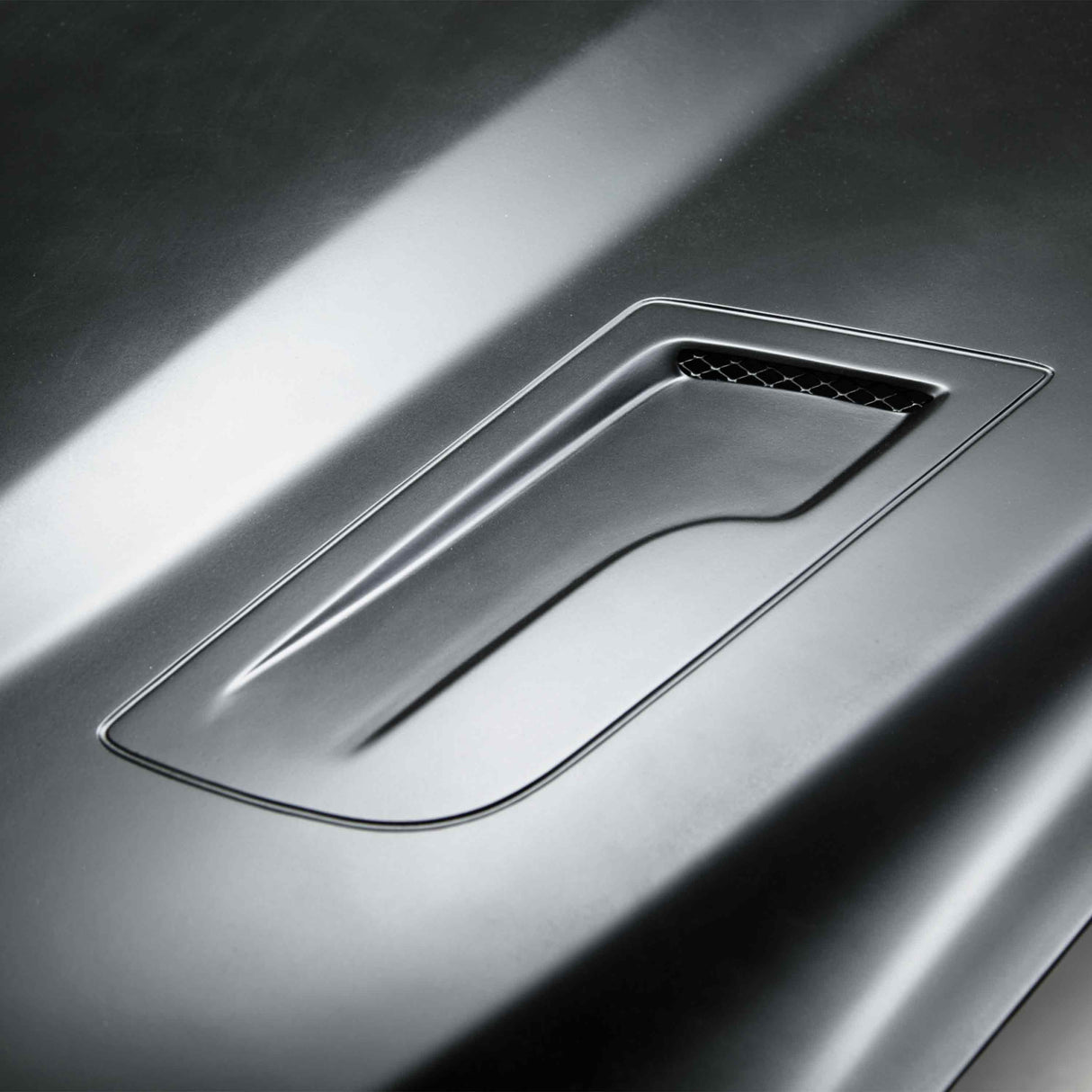 Type-GTH fiberglass hood for 2015-2017 Ford Mustang